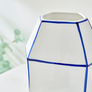 KARA VASE MEDIUM