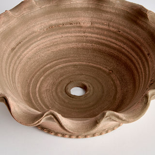 WAKEFIELD HANDMADE FESTONEE FORCING POT #6