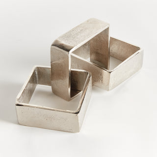 CORBIN SQUARE CHAIN SCULPTURE