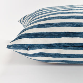 GIDEON SQUARE INDOOR-OUTDOOR PILLOW 24"