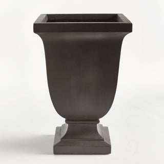 FIBRECLAY BECKETT SQ FOOTED PLANTER SMALL