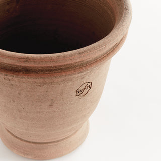 WAKEFIELD HANDMADE DRYDEN POT #4