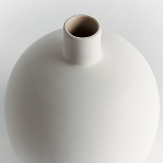 BARCLAY BUTERA SANDBAR VASE LARGE