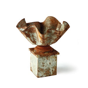 GALVANIZED HANDKERCHIEF PLANTER